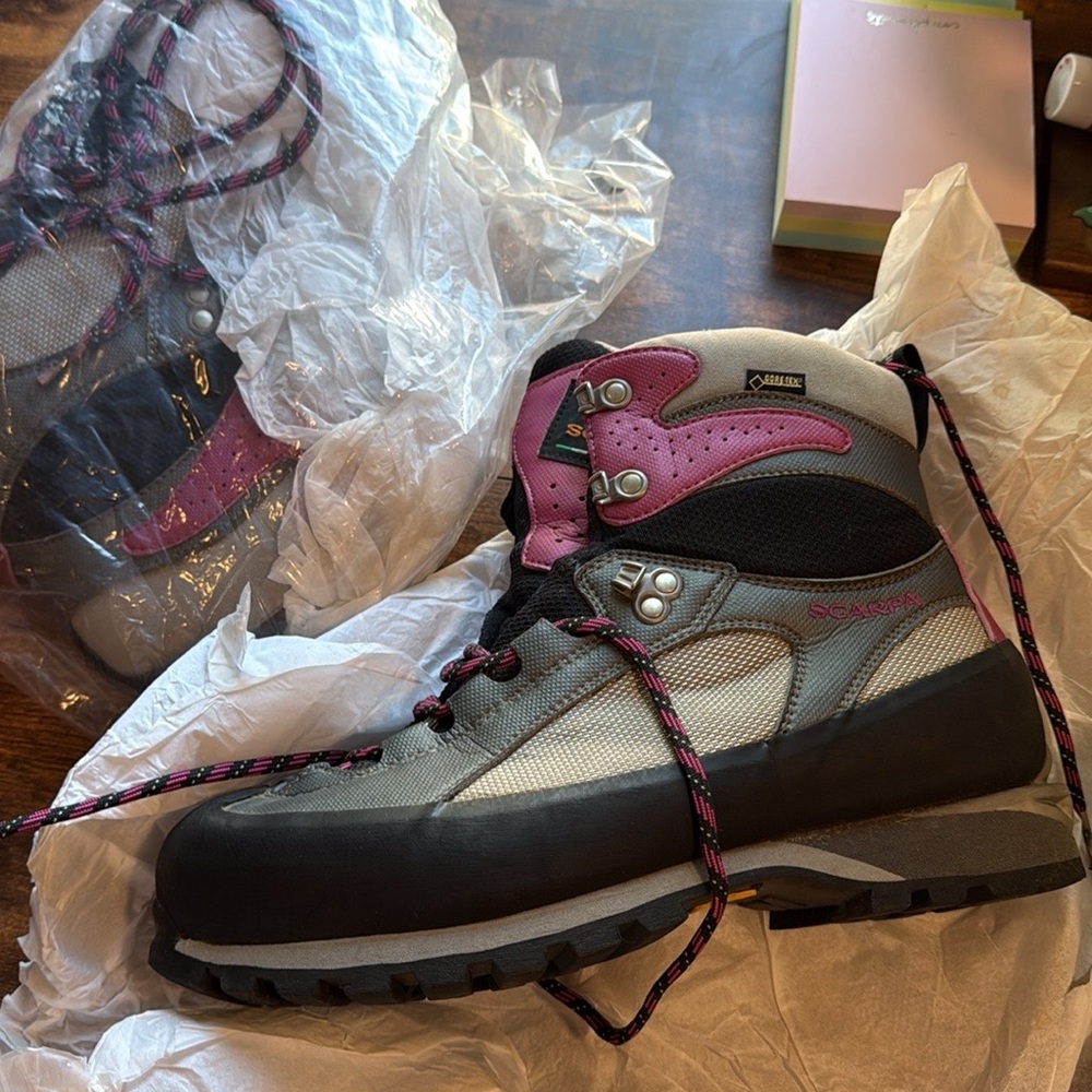 Womens Pink, Grey + Black Charmoz Pro Gore-Tex 9.5 Hiking Outdoor High Top Shoe - Picture 5 of 7